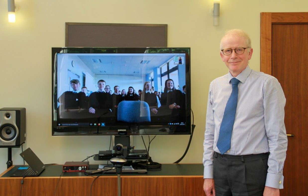 Lord Reed Ask a justice session with Students on a TV Screen